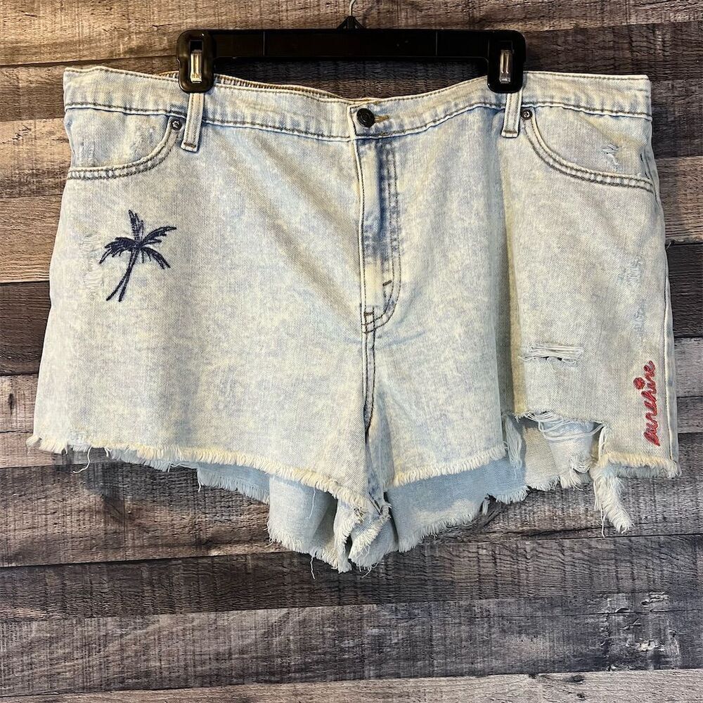 NWT Aerie Women's‎ Embroidered Boho Denim Cutoff Shorts Blue Size XXL